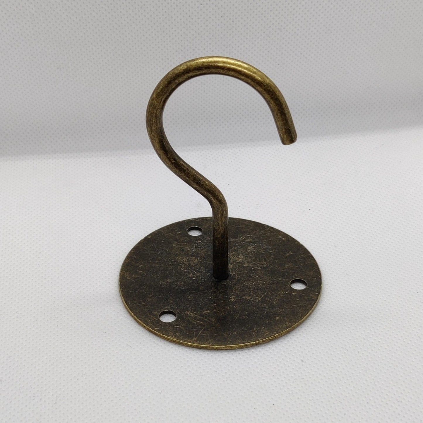 Tak krok for hengende planter i bronse
